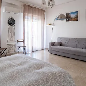 Papillon Bnb ** Палермо