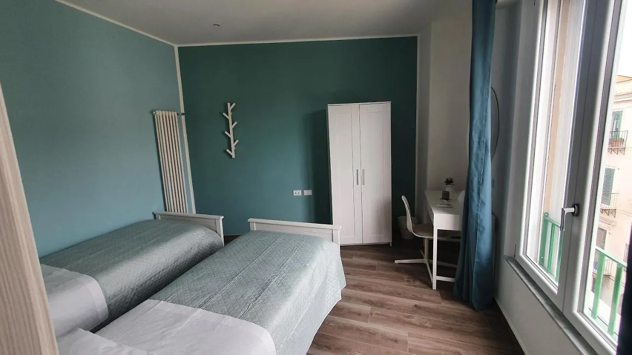 Guest house Garibaldi Rooms 29 - Piazza Marina A Palermo - In Pieno Centro.