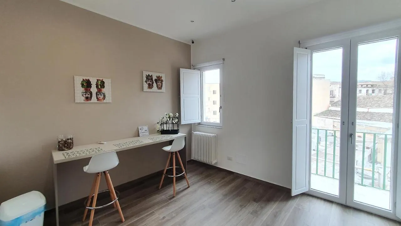 Guest house Garibaldi Rooms 29 - Piazza Marina A Palermo - In Pieno Centro.