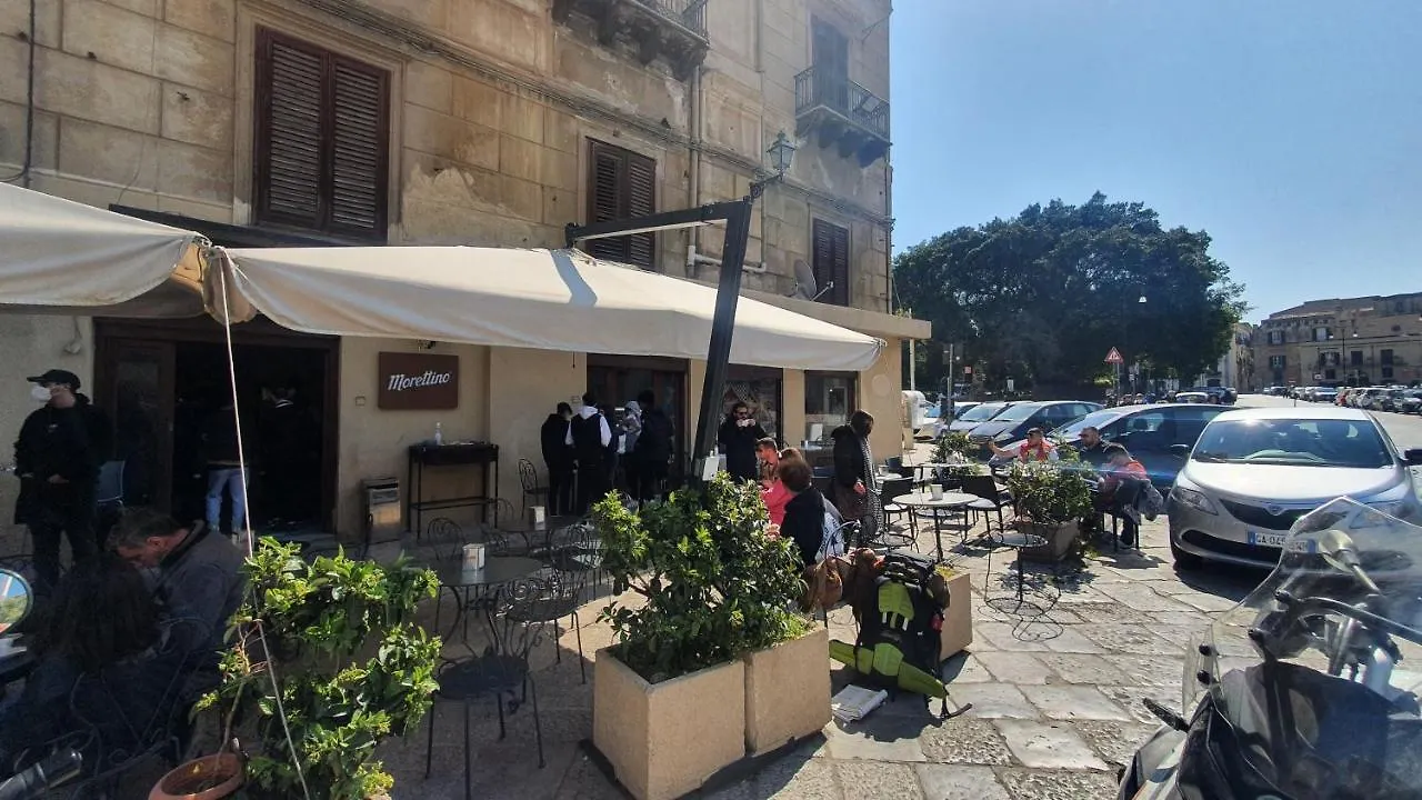 Guest house Garibaldi Rooms 29 - Piazza Marina A Palermo - In Pieno Centro.